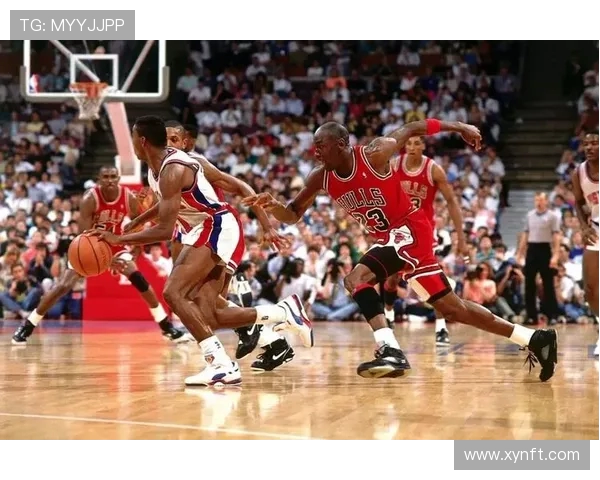 篮球传奇揭秘:深入分析北京篮球队的比赛策略与经验分享